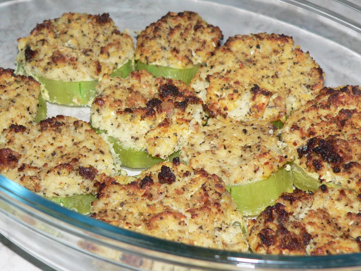 Töltött karalábé