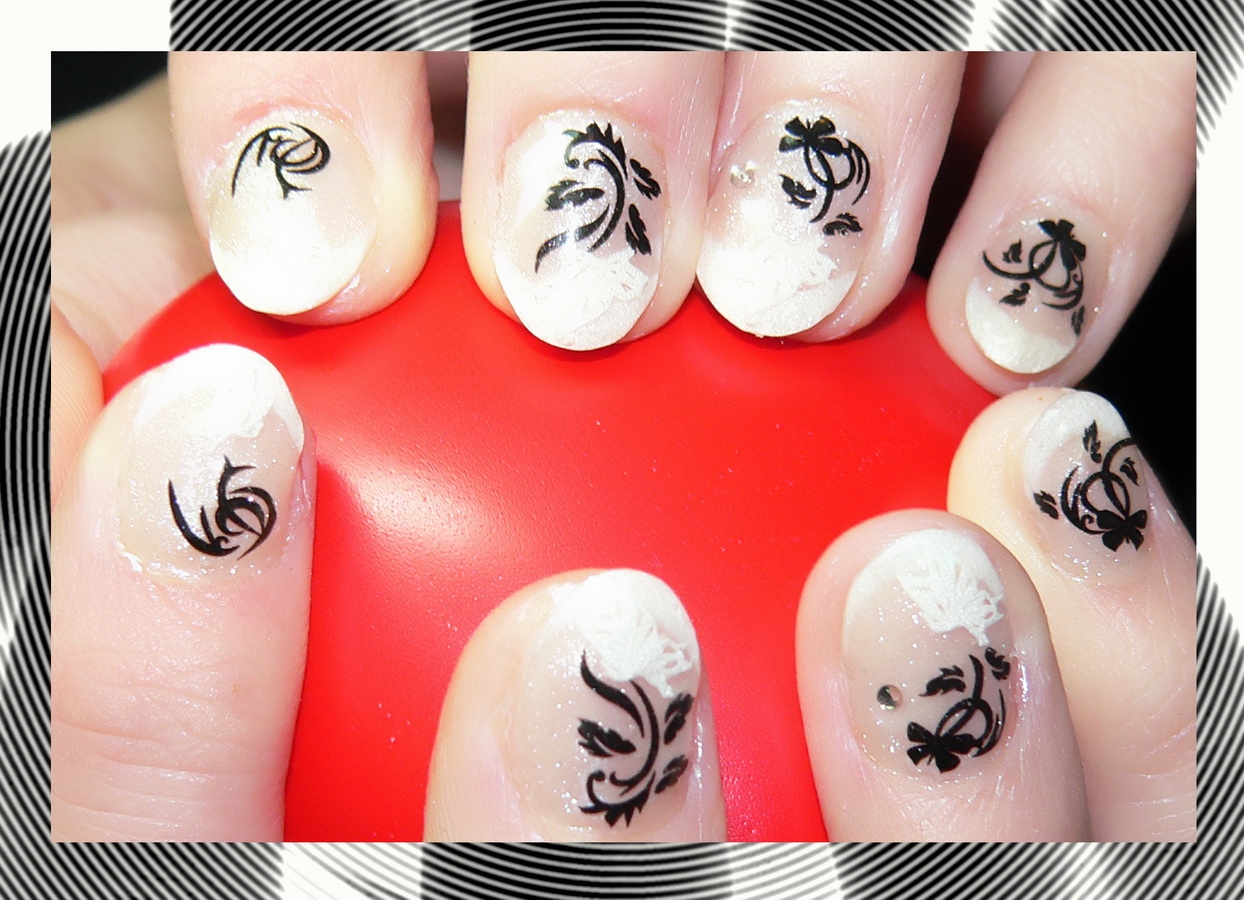 Francia zslés köröm