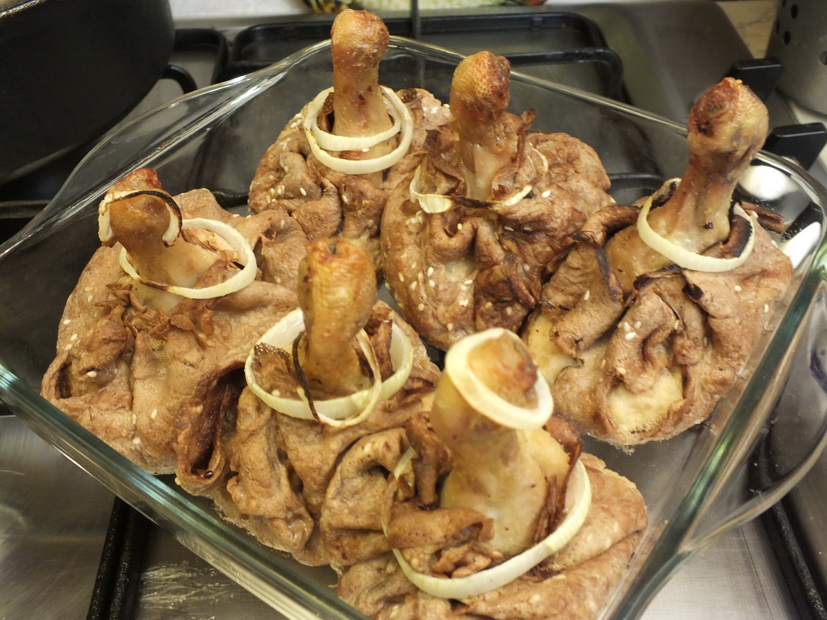 Sült csirkecomb variáció