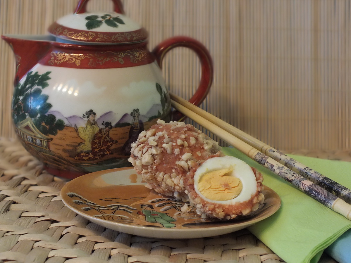 Tojások - ízes köpönyegben